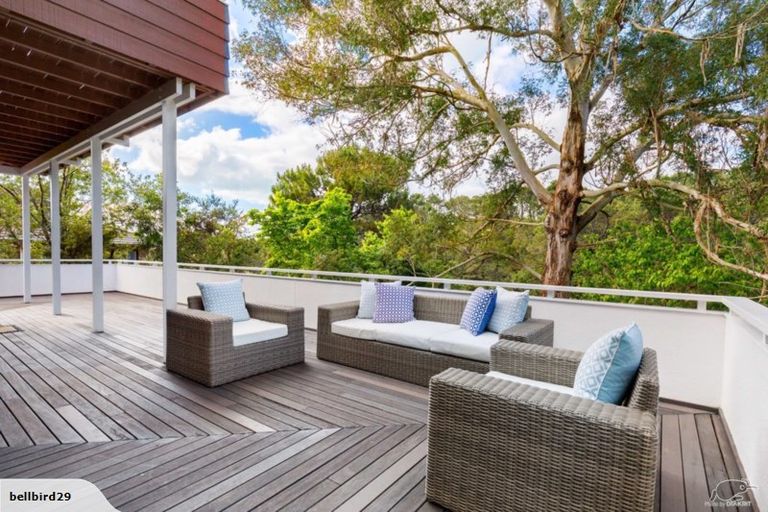 Photo of property in 29 Bellbird Rise, Murrays Bay, Auckland, 0630