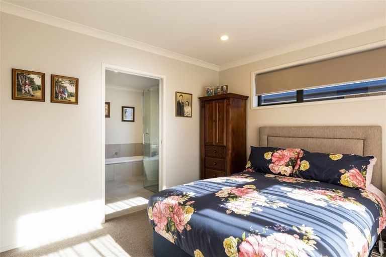 Photo of property in 2 Korari Grove, Redwoodtown, Blenheim, 7201
