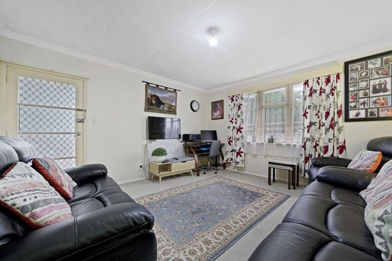 Photo of property in 1b Bush Grove, Trentham, Upper Hutt, 5018