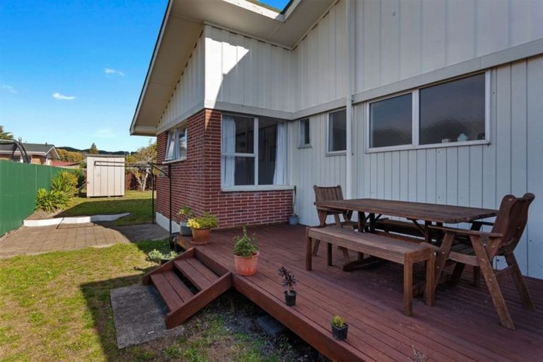 Photo of property in 4 Holyoake Crescent, Kawerau, 3127