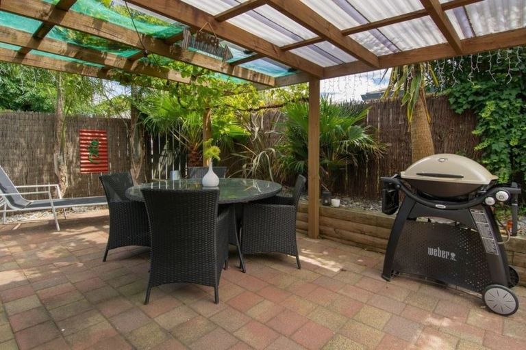 Photo of property in 52 Blake Boulevard, Papamoa Beach, Papamoa, 3118