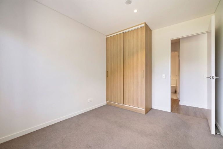 Photo of property in Toru Apartments, 408/10 Copper Beech Avenue, Frankton, Queenstown, 9300