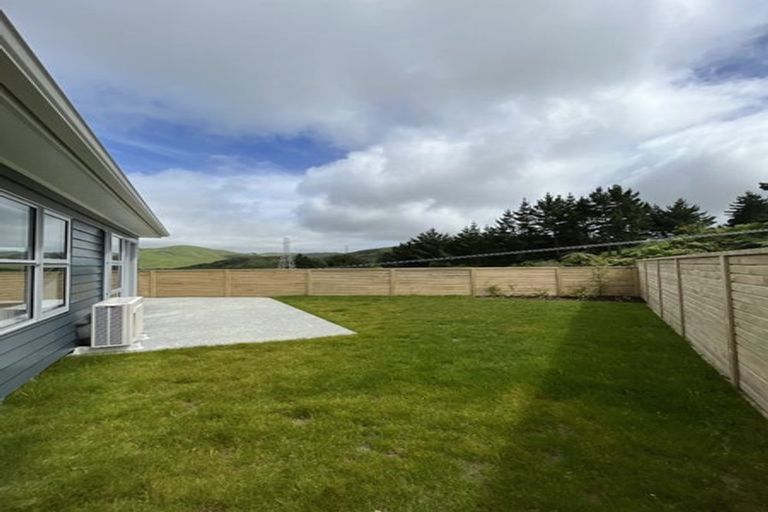 Photo of property in 9 Takapo Grove, Kelson, Lower Hutt, 5010