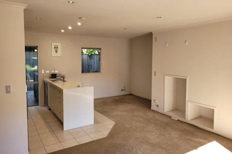 Photo of property in 7b Lunn Avenue, Mount Wellington, Auckland, 1072