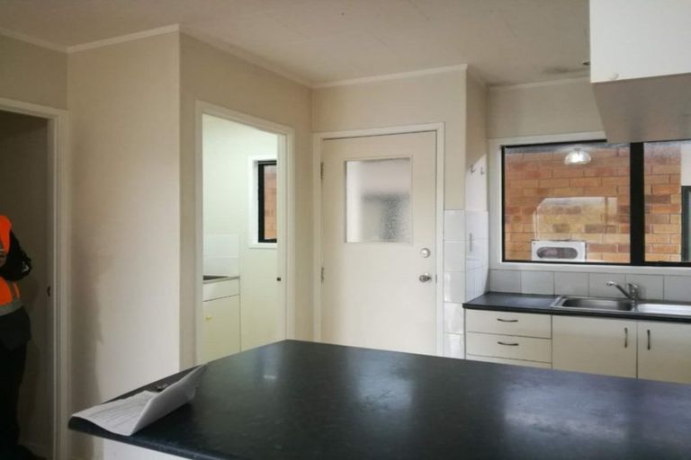 Photo of property in 5 Caribbean Drive, Unsworth Heights, Auckland, 0632