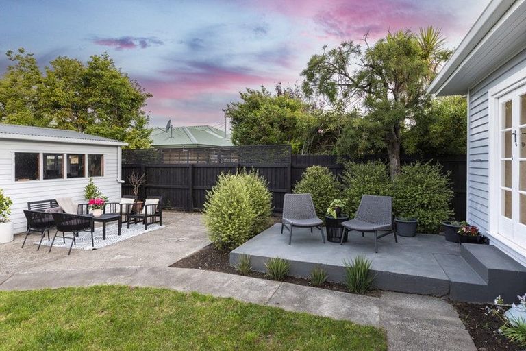 Photo of property in 9a Meadow Street, Papanui, Christchurch, 8052