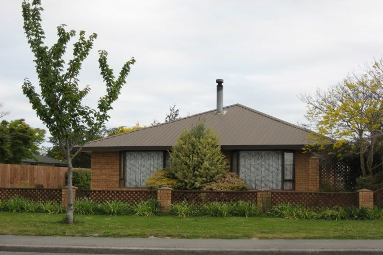 Photo of property in 247 Kingsbury Avenue, Rangiora, 7400