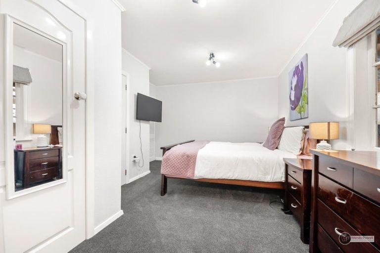 Photo of property in 1057 Fergusson Drive, Clouston Park, Upper Hutt, 5018