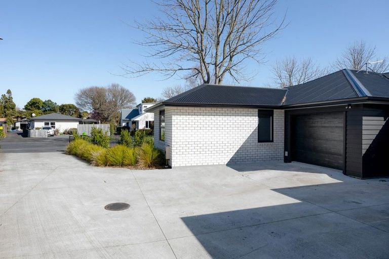 Photo of property in 1/11 Forster Avenue, Hillcrest, Hamilton, 3216