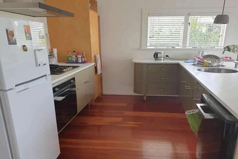 Photo of property in 60 Mclarin Road, Glenbrook, Waiuku, 2681