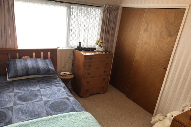 Photo of property in 15 Cook Street, Foxton, 4814