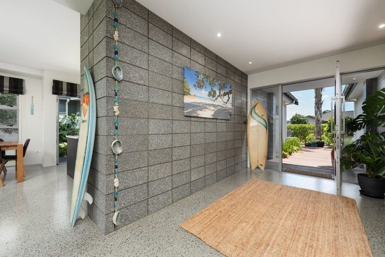 Photo of property in 37 Oceania Sands Way, Papamoa Beach, Papamoa, 3118