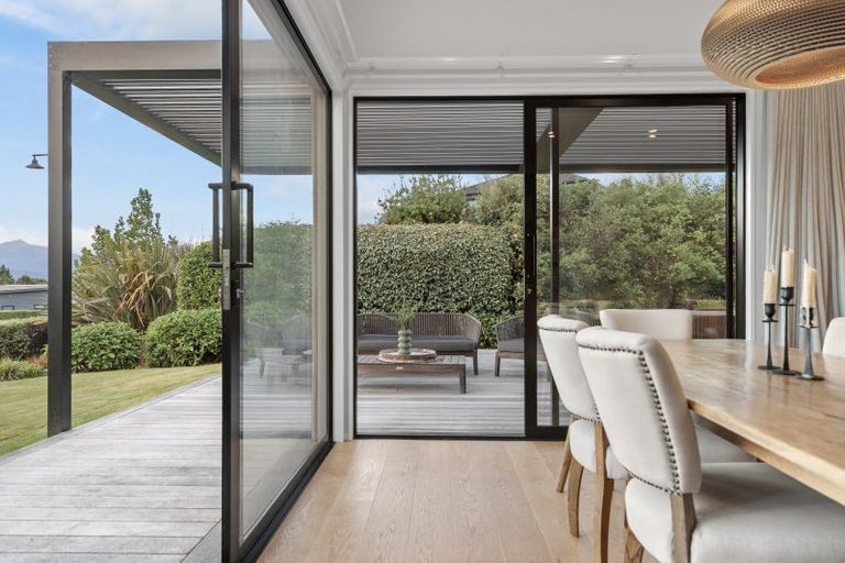 Photo of property in 1 Kirimoko Crescent, Wanaka, 9305