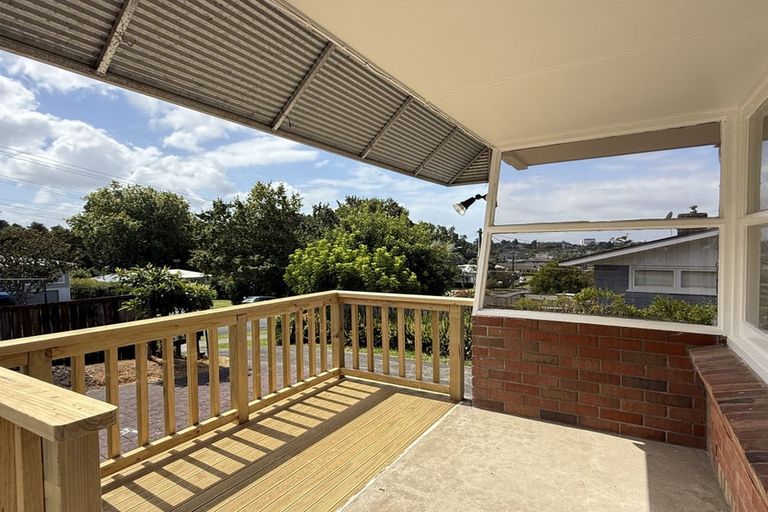 Photo of property in 1/40 Ocean View Road, Northcote, Auckland, 0627
