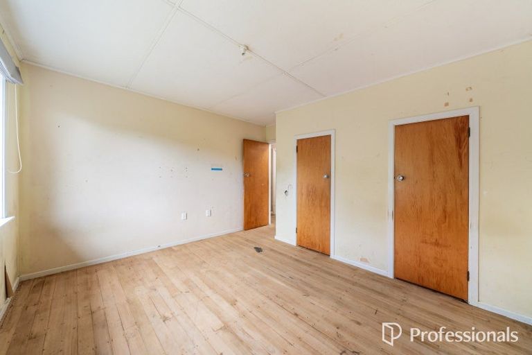 Photo of property in 49 Wright Street, Wainuiomata, Lower Hutt, 5014