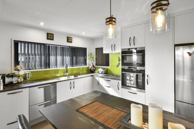 Photo of property in 127 West Street, Pukekohe, 2120