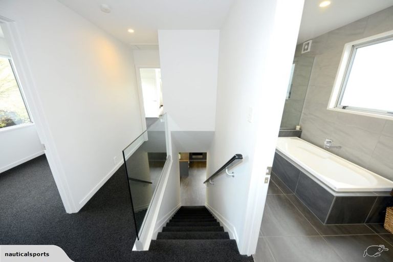Photo of property in 9b Kaputone Place, Belfast, Christchurch, 8051