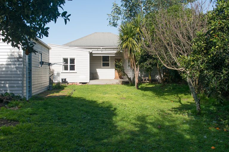 Photo of property in 27 Lyndhurst Street, Awapuni, Gisborne, 4010