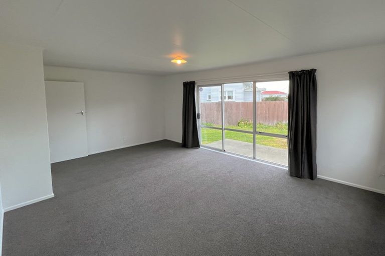 Photo of property in 108a Bartholomew Road, Levin, 5510