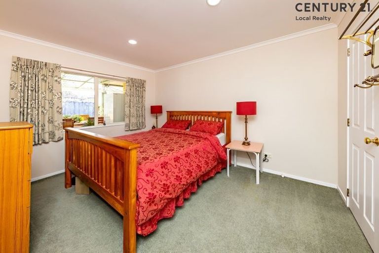 Photo of property in 55a Kelvin Road, Papakura, 2110