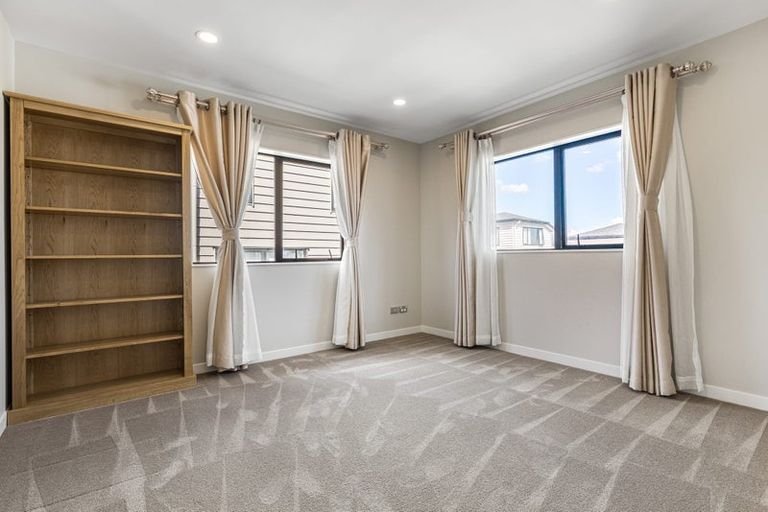 Photo of property in 4b Bennett Road, Pakuranga, Auckland, 2010