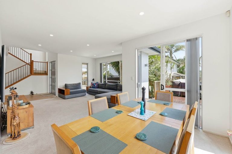 Photo of property in 18b Leafield Crescent, Henderson, Auckland, 0612