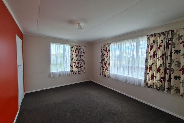 Photo of property in 136 Puriri Street, Castlecliff, Whanganui, 4501