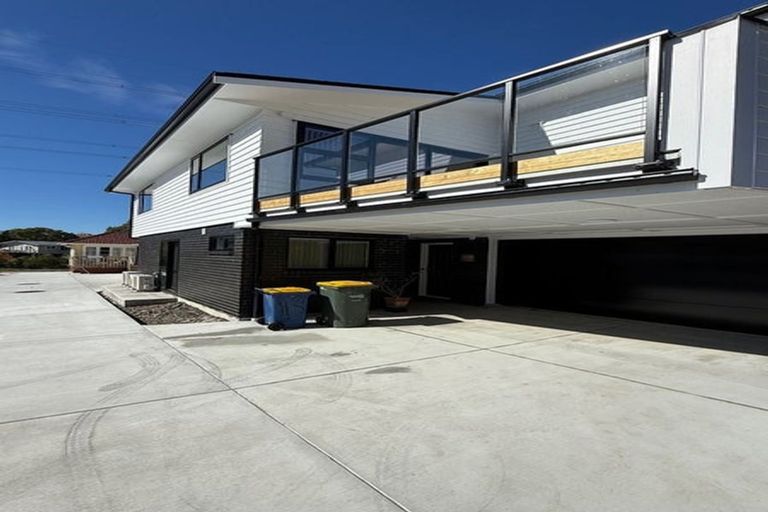 Photo of property in 124 Portage Road, New Lynn, Auckland, 0600