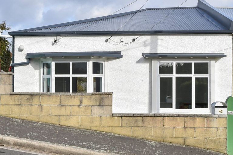Photo of property in 42 Blacks Road, North East Valley, Dunedin, 9010