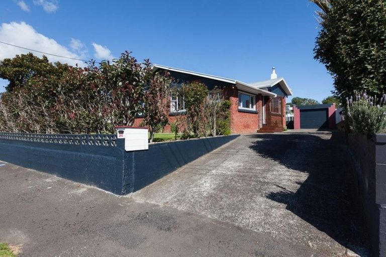 Photo of property in 286 Carrington Street, Vogeltown, New Plymouth, 4310