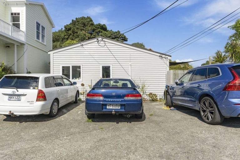 Photo of property in 59b Volga Street, Island Bay, Wellington, 6023