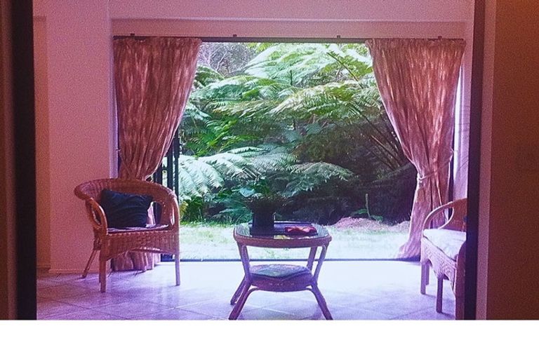 Photo of property in 159 Vaughans Road, Okura, Albany, 0792