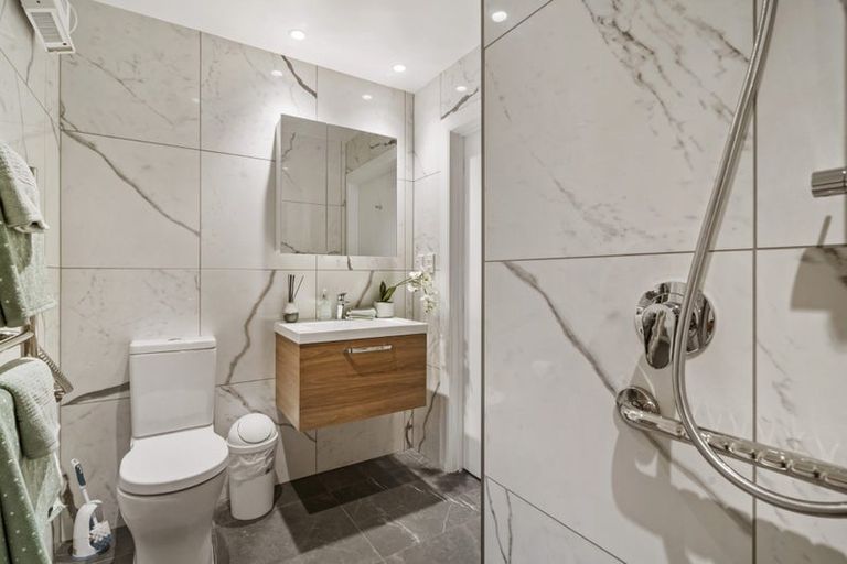 Photo of property in 14/30 Ambassador Glade, Orewa, 0931