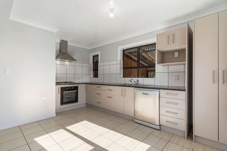 Photo of property in 31 Kennelly Crescent, Pukekohe, 2120