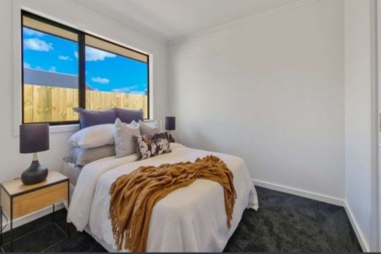 Photo of property in 11 Hamon Place, Pukehangi, Rotorua, 3015