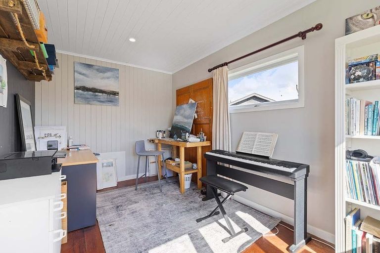 Photo of property in 1 Russell Avenue, Te Aroha, 3320