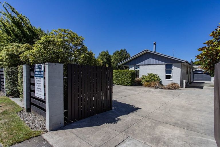 Photo of property in 30 Bush Street, Rangiora, 7400