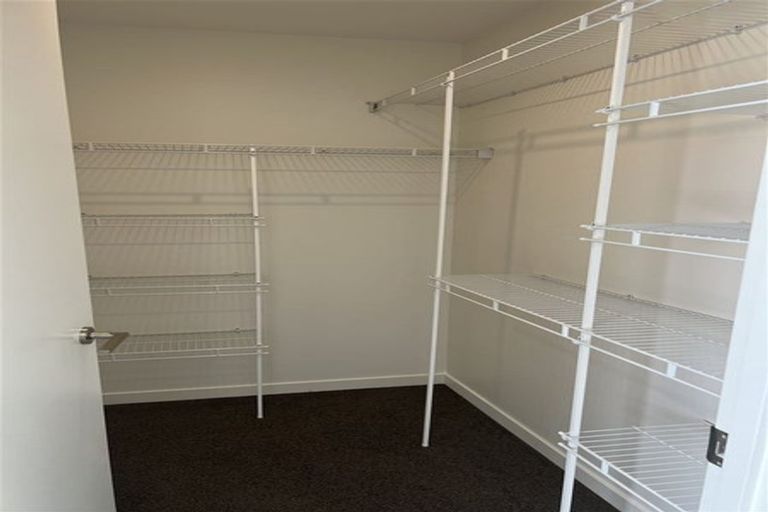 Photo of property in 5 Harry Manship Crescent, Halswell, Christchurch, 8025