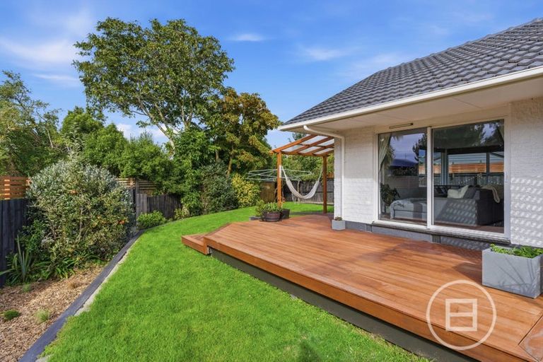 Photo of property in 11 Lomond Place, Woolston, Christchurch, 8062