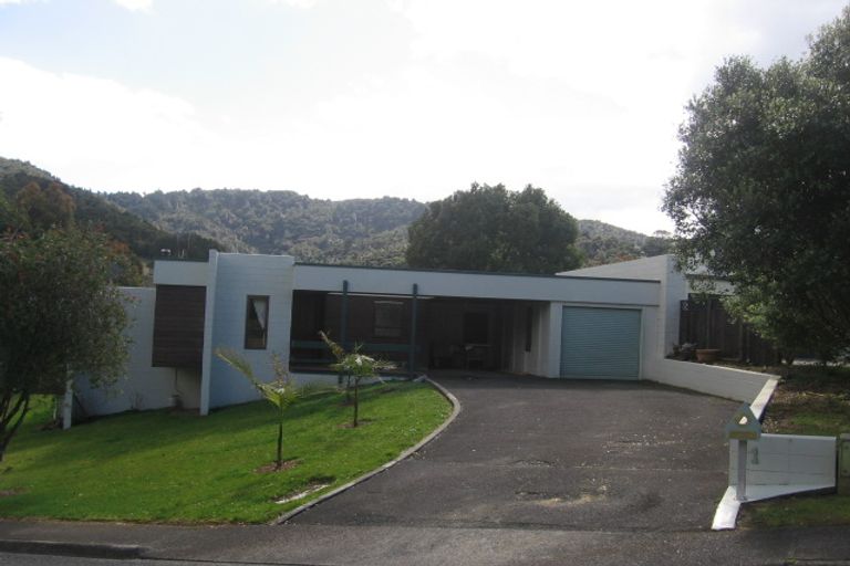 Photo of property in 1 Ngahere Drive, Horahora, Whangarei, 0110