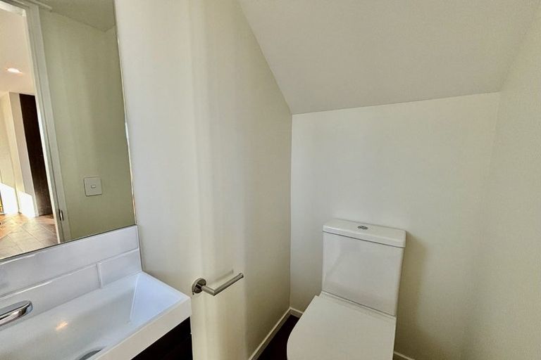 Photo of property in 1/8b Huia Street, Riccarton, Christchurch, 8041