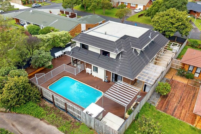 Photo of property in 3 Mimosa Place, Half Moon Bay, Auckland, 2012