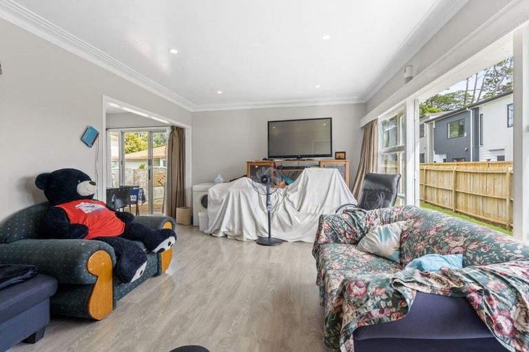 Photo of property in 145 Portage Road, New Lynn, Auckland, 0600