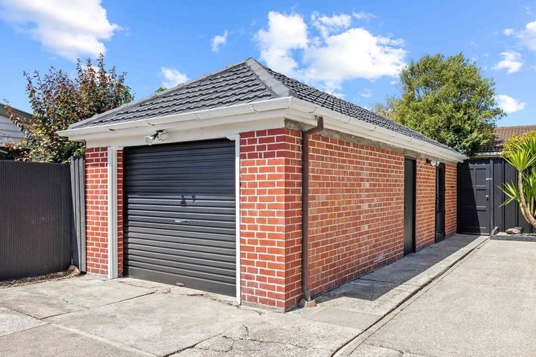Photo of property in 47 Northcote Road, Northcote, Christchurch, 8052