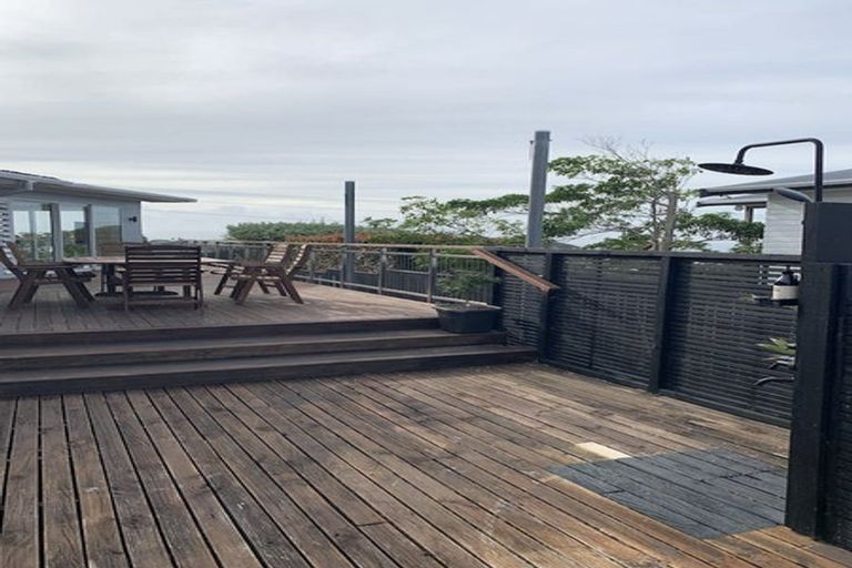 Photo of property in 103 Stanmore Bay Road, Stanmore Bay, Whangaparaoa, 0932