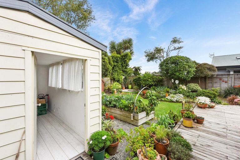 Photo of property in 34 Brook Street, The Brook, Nelson, 7010