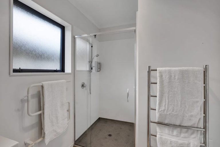 Photo of property in 42e Camellia Avenue, Bell Block, New Plymouth, 4312