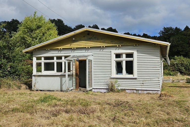 Photo of property in 43 Herd Street, Dunollie, Runanga, 7803