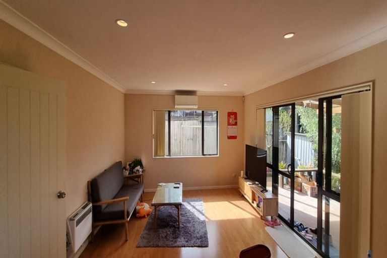 Photo of property in 72 Gracechurch Drive, Flat Bush, Auckland, 2016
