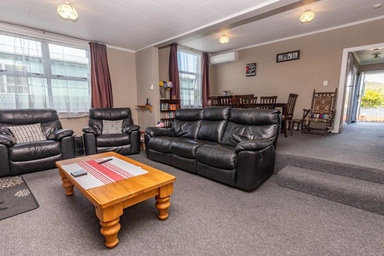 Photo of property in 10 Blake Street, Blaketown, Greymouth, 7805